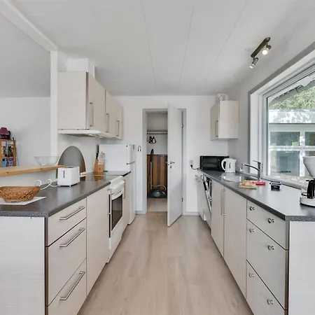 Hébergement de vacances Sylvie - 1-5km From The Sea By Interhome