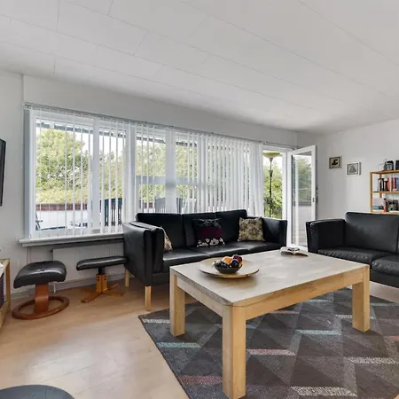 Sylvie - 1-5km From The Sea By Interhome Hébergement de vacances